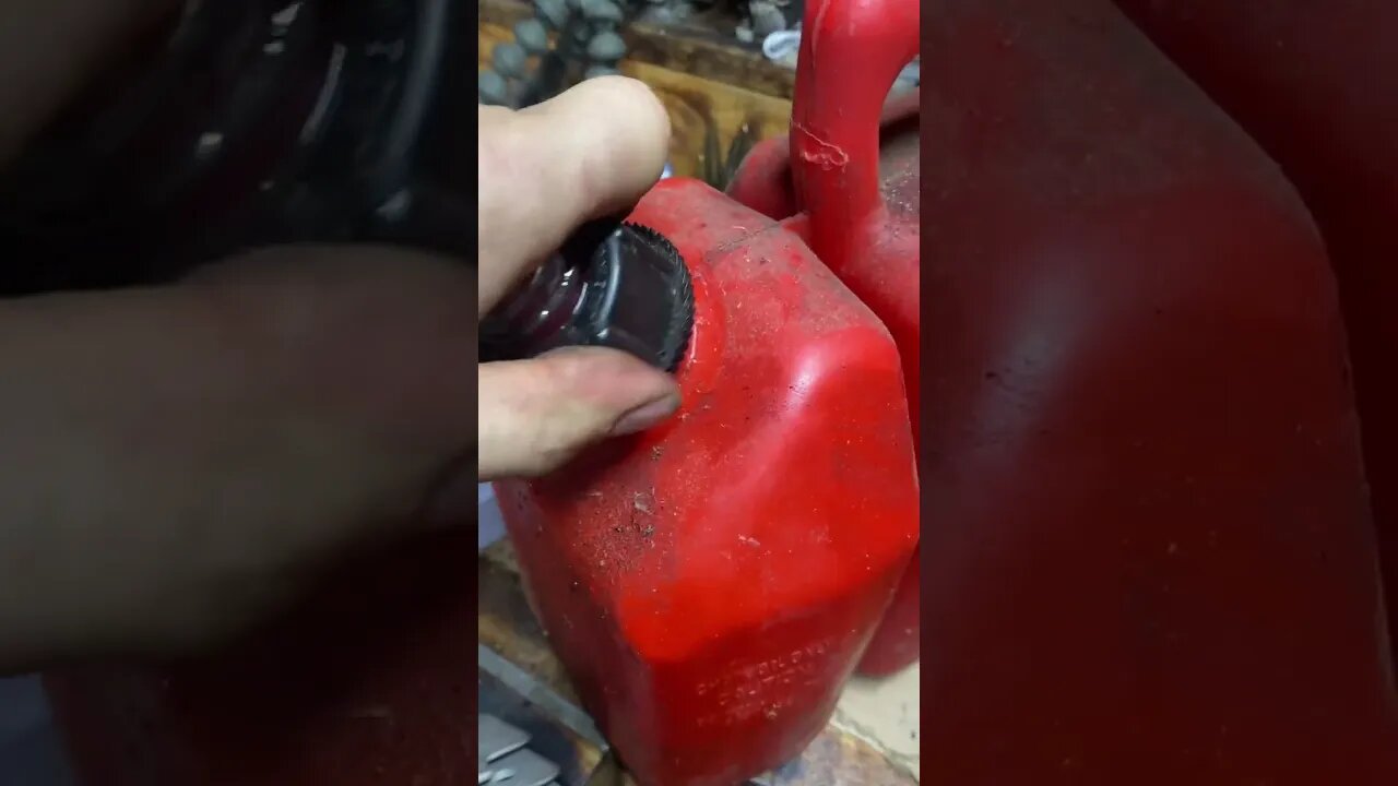 Gas can quick fix #chainsaw #diy #husqvarna372xp