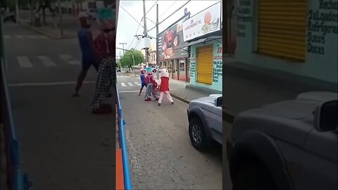 DANÇANDO FOFÃO, PEPPA, HOMEM-ARANHA E PATATI PASSINHOS NA CARRETA DA ALEGRIA, LIKE