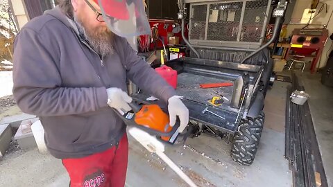 Stihl MS170 Chainsaw. Cleaning up the rest of the fallen log mess.