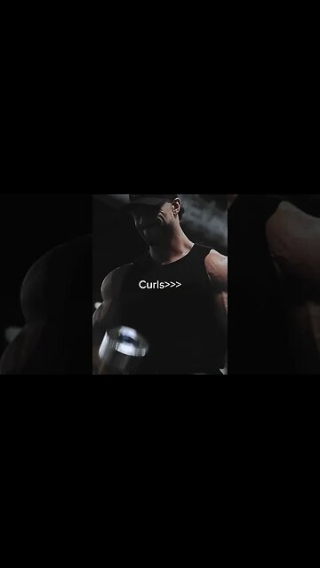 WHEN HE IS INTO CURLS. #ZYZZ #BODYBUILDING #AESTHETICS