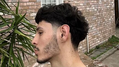 Alexa play, kodak “They hate to see me winnin”