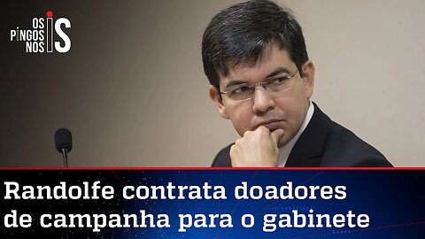 Chefe de gabinete de Randolfe deu dinheiro para a campanha eleitoral de... Randolfe!