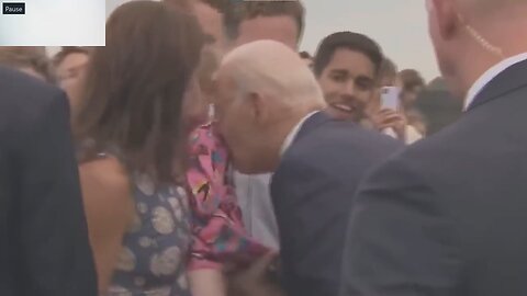 Trump and Joe Comparison when meeting Children