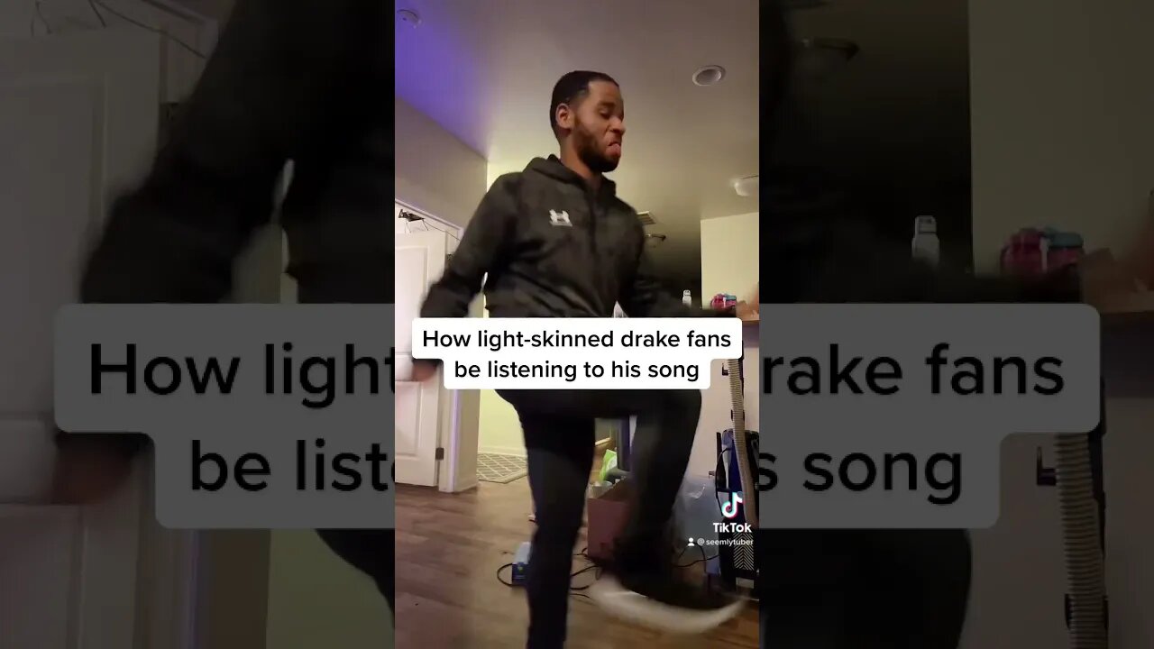 When light skinned drake fans hear his songs #seemlytuber #trending #tikok #shortvideo #seo