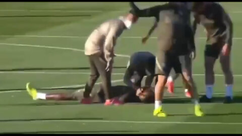 Muertes de deportistas por la vacuna