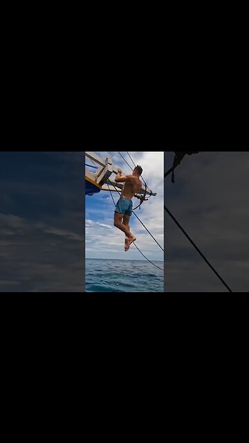 ⚓️ How Popeye Does Pull Ups ⚓️Full Video On My Channel #indonesia #komodo