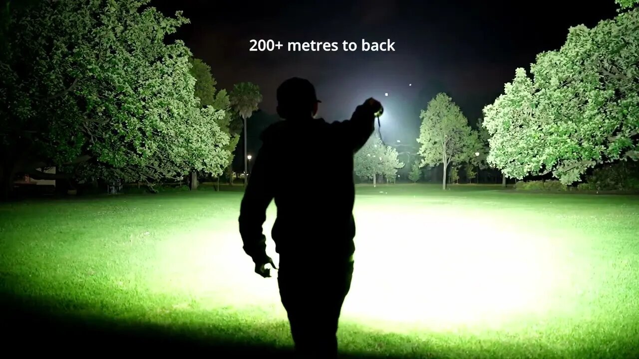 Imalent MR90 Beamshots: Security Called! 52,000 lumens at dark park (Fitzroy Gardens, Melbourne)