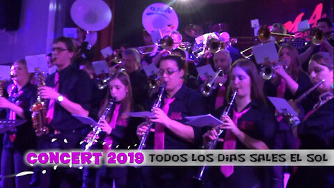 D.M.D. Band "Todos los dias sales el sol".