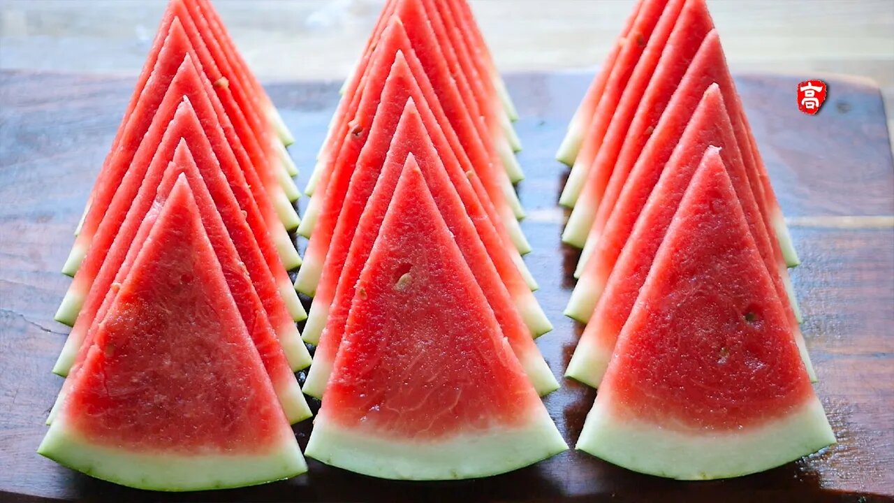 How to Cut a Watermelon.