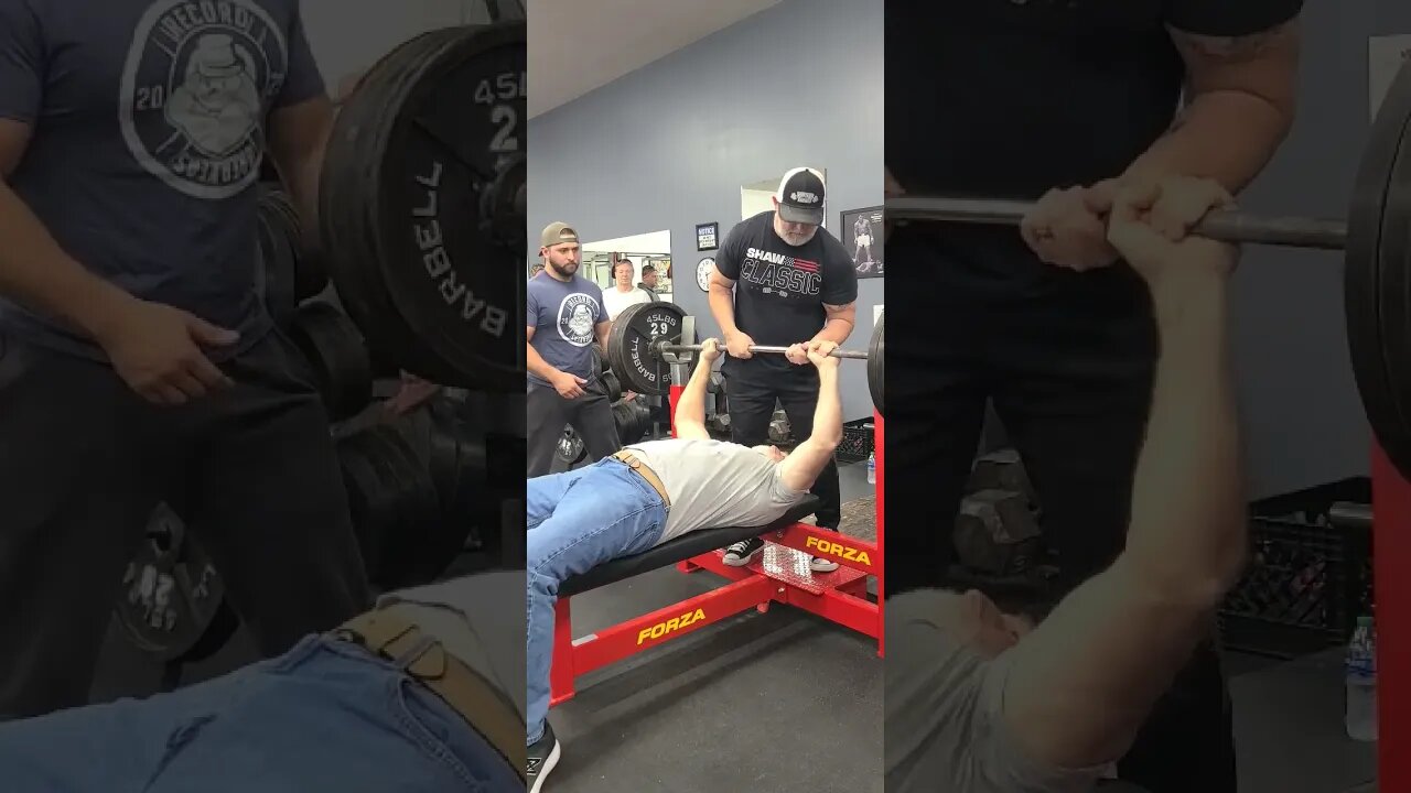 405lbs Raw bench opener, at Rt 29 Fitness, Athens Illinois