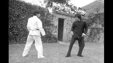 Cross kick Studio Films Bruce Lee Bruce Lee Enter the Dragon