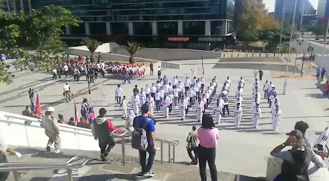 SOUTH AFRICA - Cape Town - World Peace Walk. (VIDEO) (DQT)