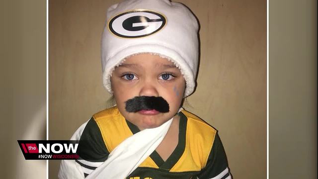 Little girl's Aaron Rodgers costume going viral