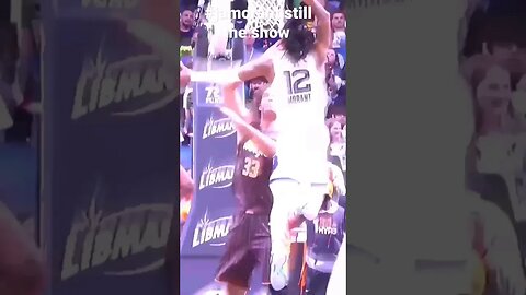 #JAMORANT #STILL #THE #SHOW #with #INSANE #DUNK