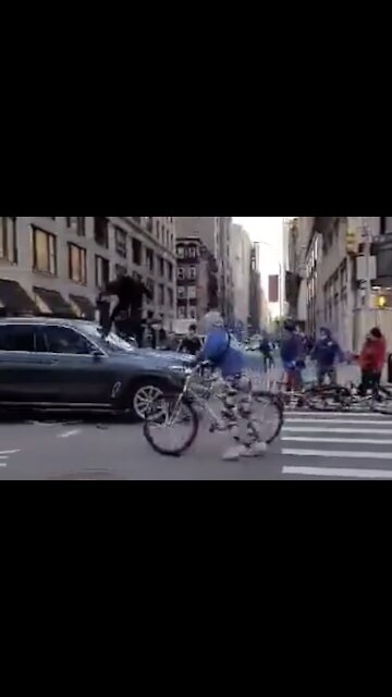 WILD Video Shows NYC Bikers Attacking Moving Car In Broad Daylight