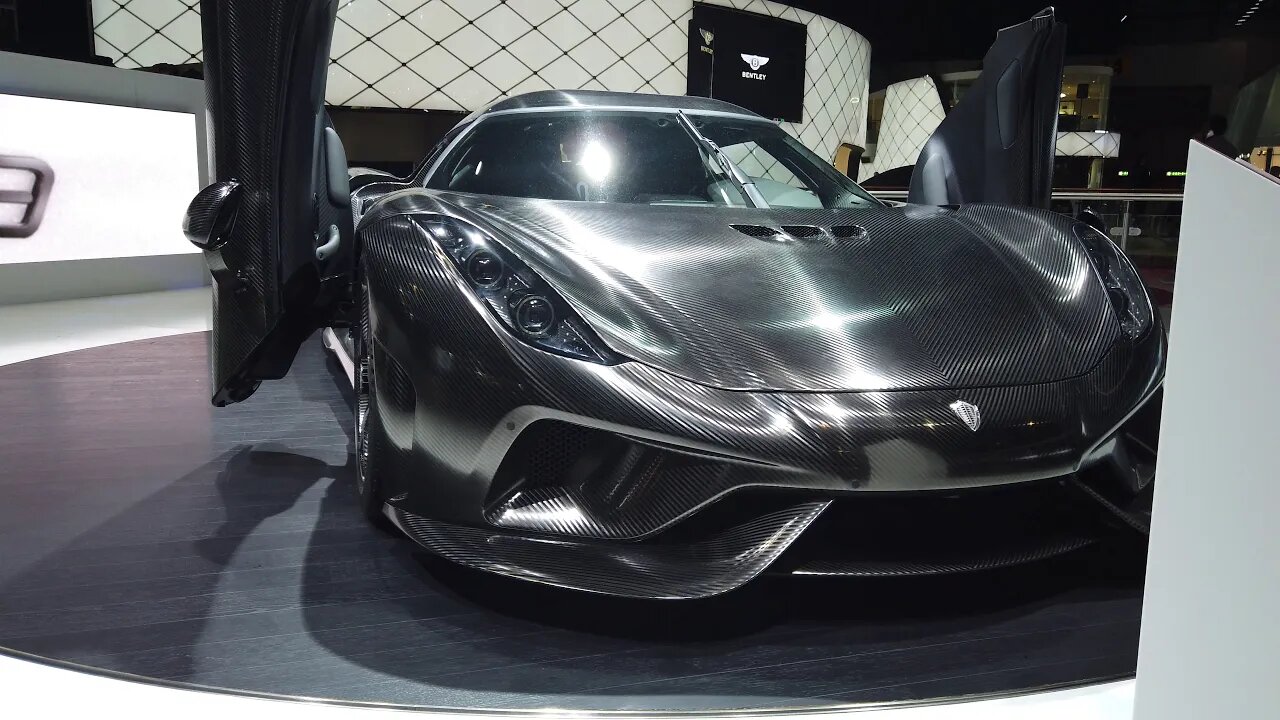 RAW Carbon Fiber INSANE DETAIL Koenigsegg Regera POLISHED CLEARCARBON 4k Ultra HD 60 fps