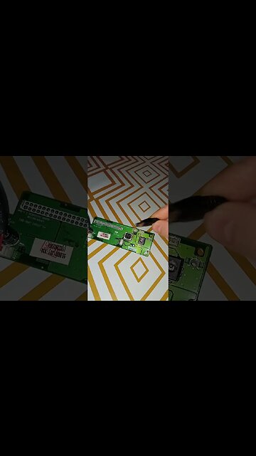 А вот это что такое ❔❓ #YoSquad #YoComp #Shorts