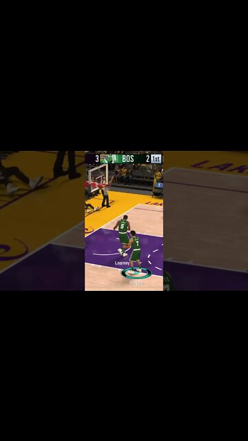 Lakers SG Kent Bazemore (9) 3 Point Shot - NBA 2K Mobile Basketball Game