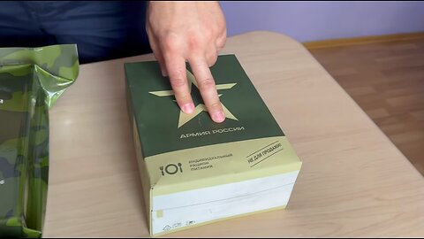 Aussie Independent Journo: Unboxing a day's MRE food ration of a Russian soldier