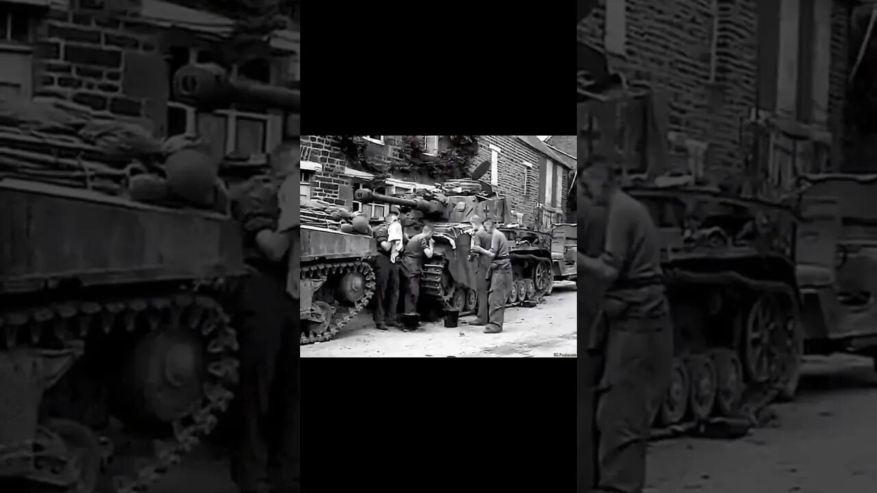 Barbear coletivo em um Panzer IV alemão(ao serviço dos Aliados, ao que parece) #war #guerra #ww2