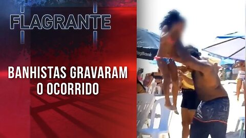 Pai espanca filhas no meio da praia em Salvador | FLAGRANTE JP