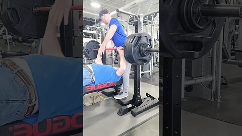 420lbs Raw Bench, Crazy 🤪 old man