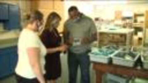 Masks make communication difficult for Colorado's deaf and hearing-loss community