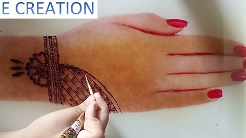 beautiful flower stylish semi arabic mehndi design