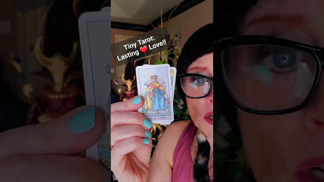 Tiny Tarot: ❤️ Lasting Love ❤️ #tarot #abundance #lawofattraction #tinytarot #crystinasmart