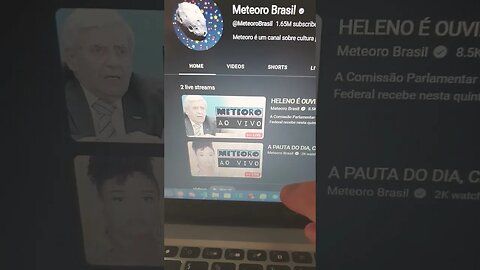 Eu não sabia que era possível ter 2 lives so mesmo tempo no canal... vivendo e aprendendo 👍🏻🥳