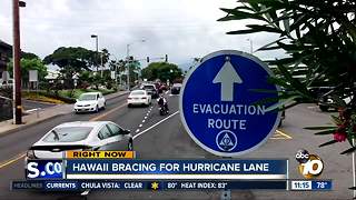 Powerful hurricane heads toward Hawaii