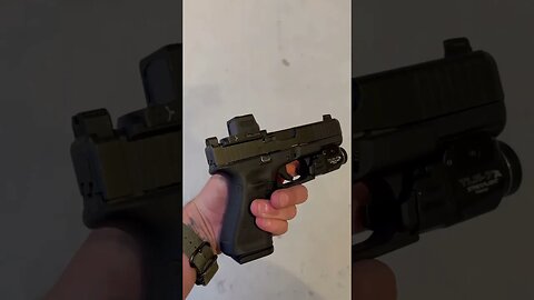 EPS Night Sights using our DOGTAG, full size Glock (G19), and Night Fision 290-297