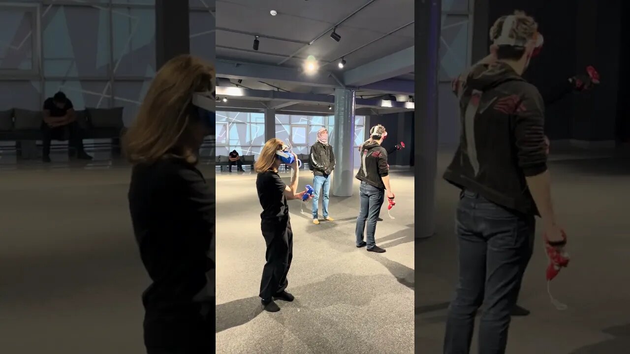 tiktok:unreal.md 🎮👾🕹️ #vr #vrclub #virtualreality #unrealvr #moldova #chisinau #vrarena 🖤 @unrealmd