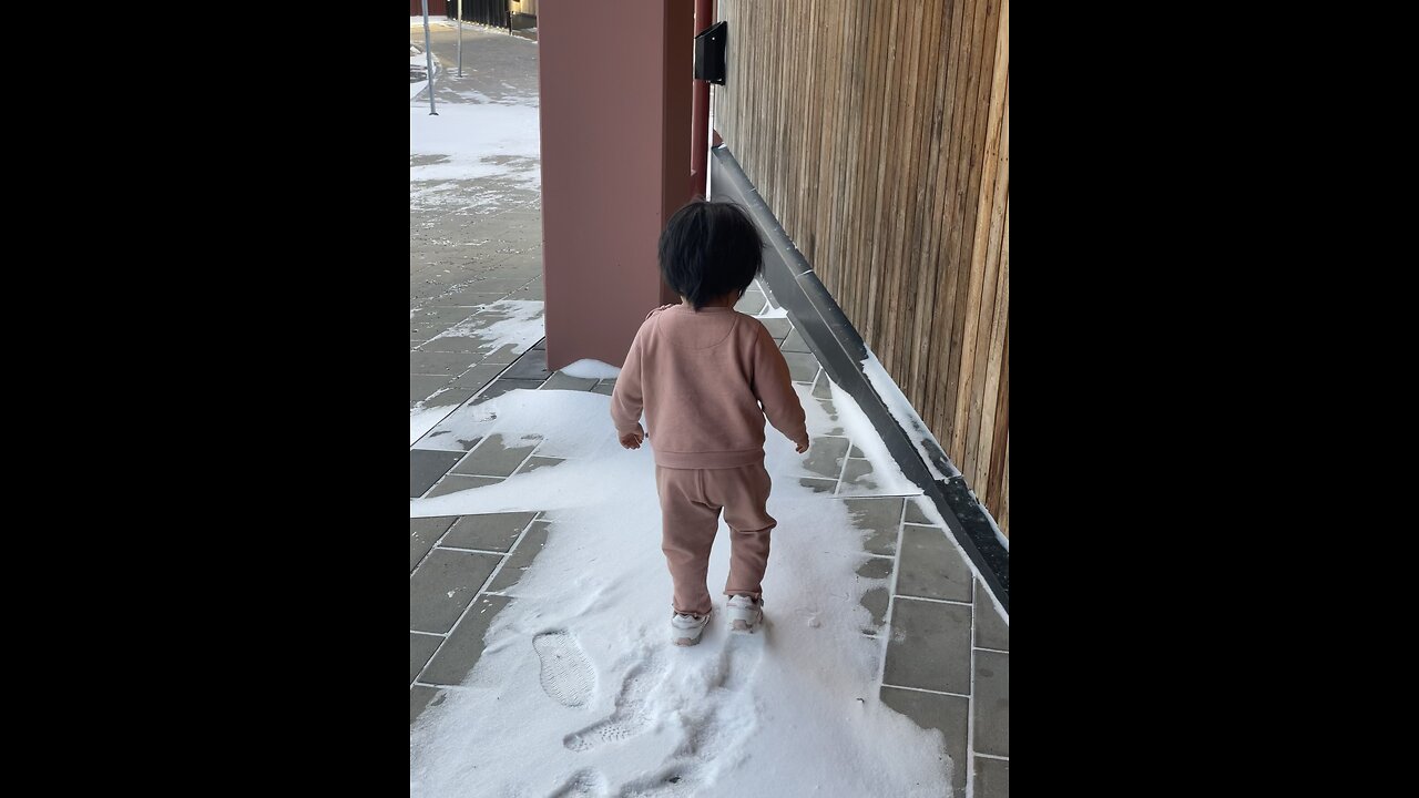 Little cutie with snow