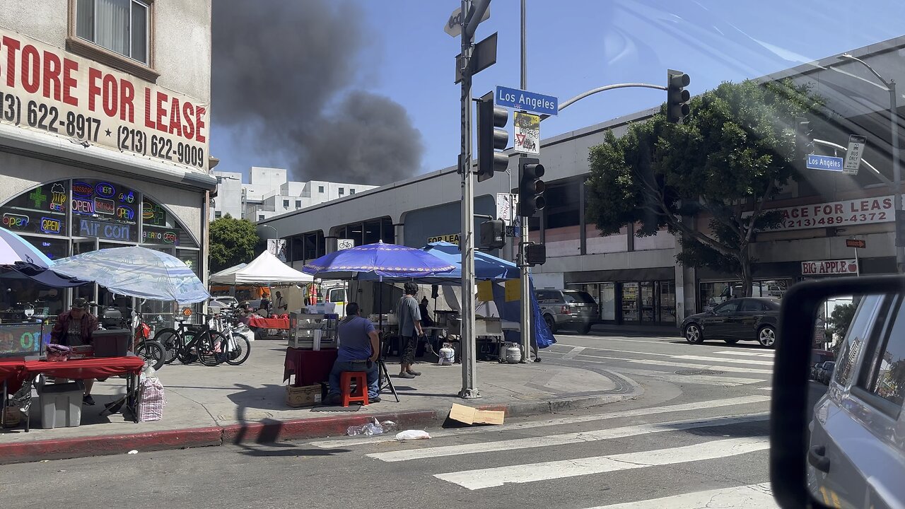 Fire on skid row downtown la