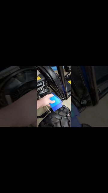 Adding a battery to my go-kart. #DIY #3dprinting