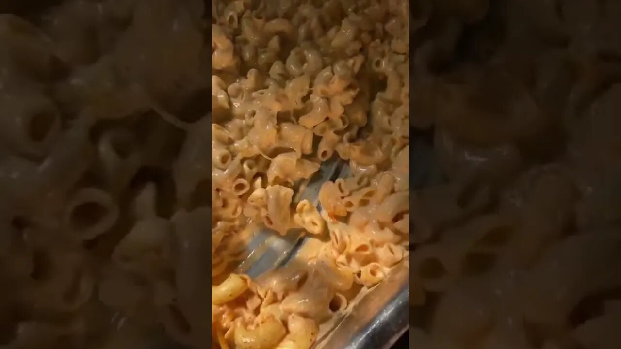 Mac & cheese | @breannascooking_ on IG 🇺🇸🧀 #shorts
