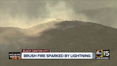 Brush fire sparked by lightning near Black Canyon City