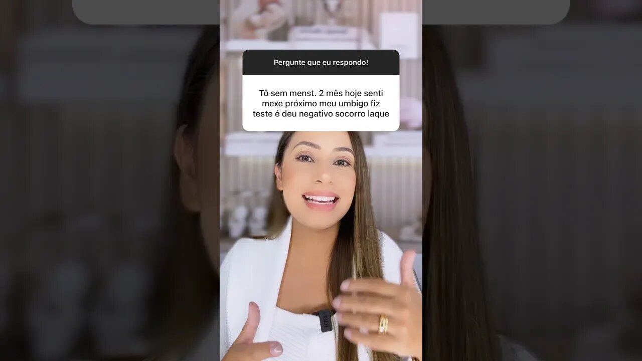 Atraso menstrual e algo mexendo perto do umbigo significa gravidez?