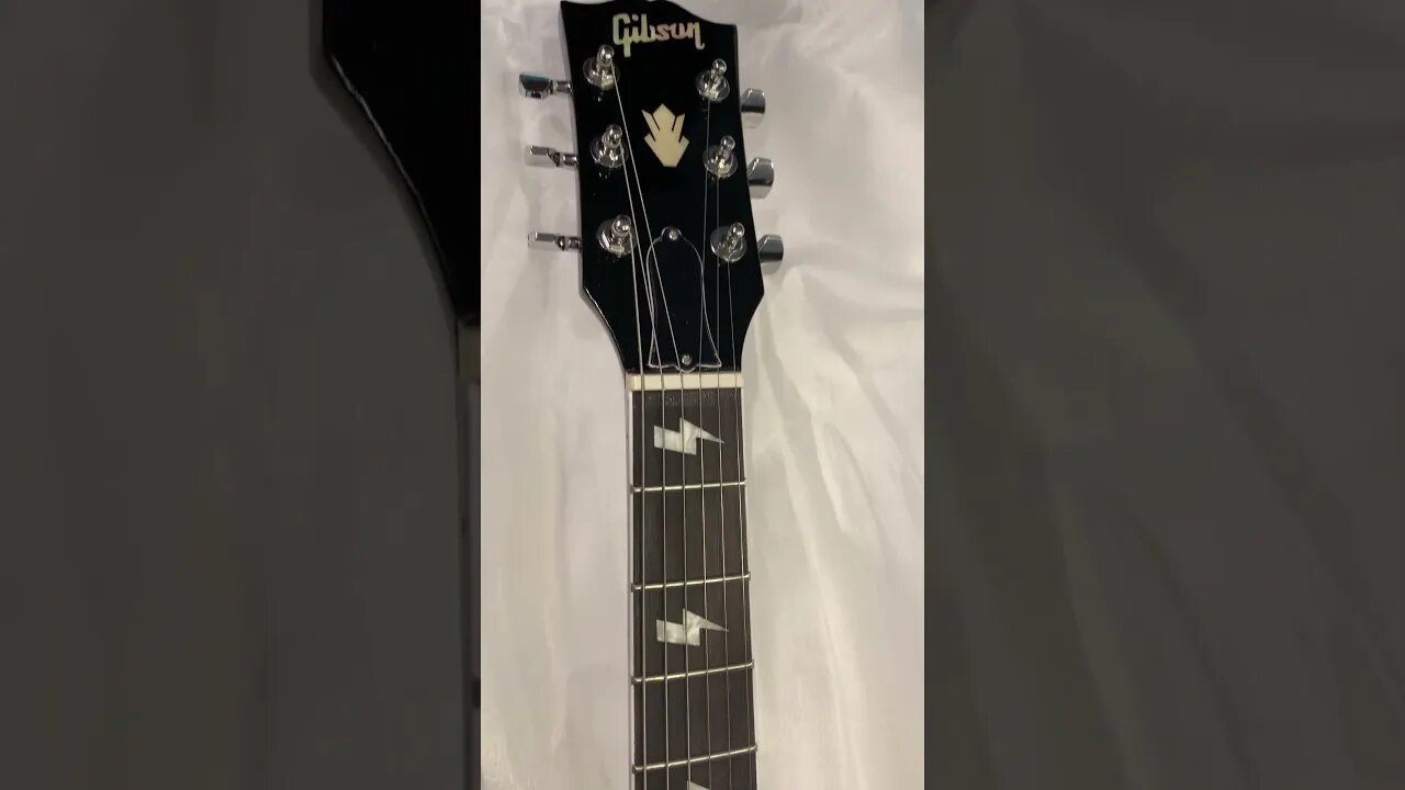 An Angus SG? #guitar