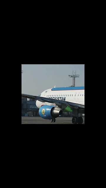 Airbus A320 Uzbekistan Airways takeoff
