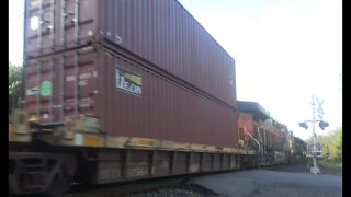 Westbound intermodal w/ 1 BNSF power unit