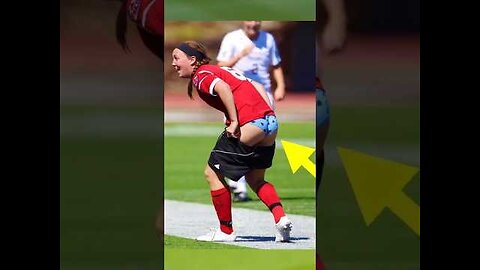 🤣🤣 Crazy Moments In Woman's 😂 Football 😂 #shorts #funny #moments