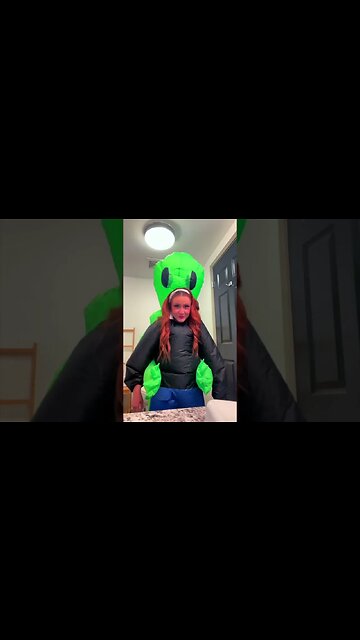 ALIEN INVASION PRANK