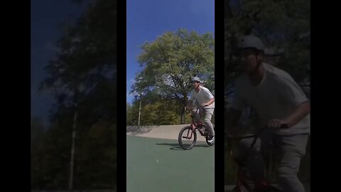 BMX vs D.I.Y “SKATEPARK”🔨🚧 #short