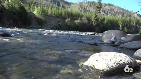 Flying into the Frank Church Wilderness to the river of no return