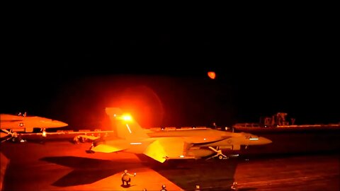 USS Carl Vinson (CVN 70) Conducts Night Time Flight Operations