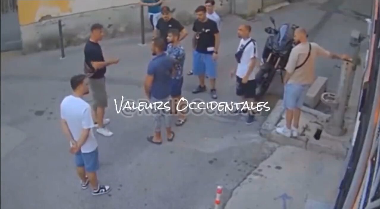 Italian men beat muslim invaders - “we do justice ourselves in the absence of police or justice"