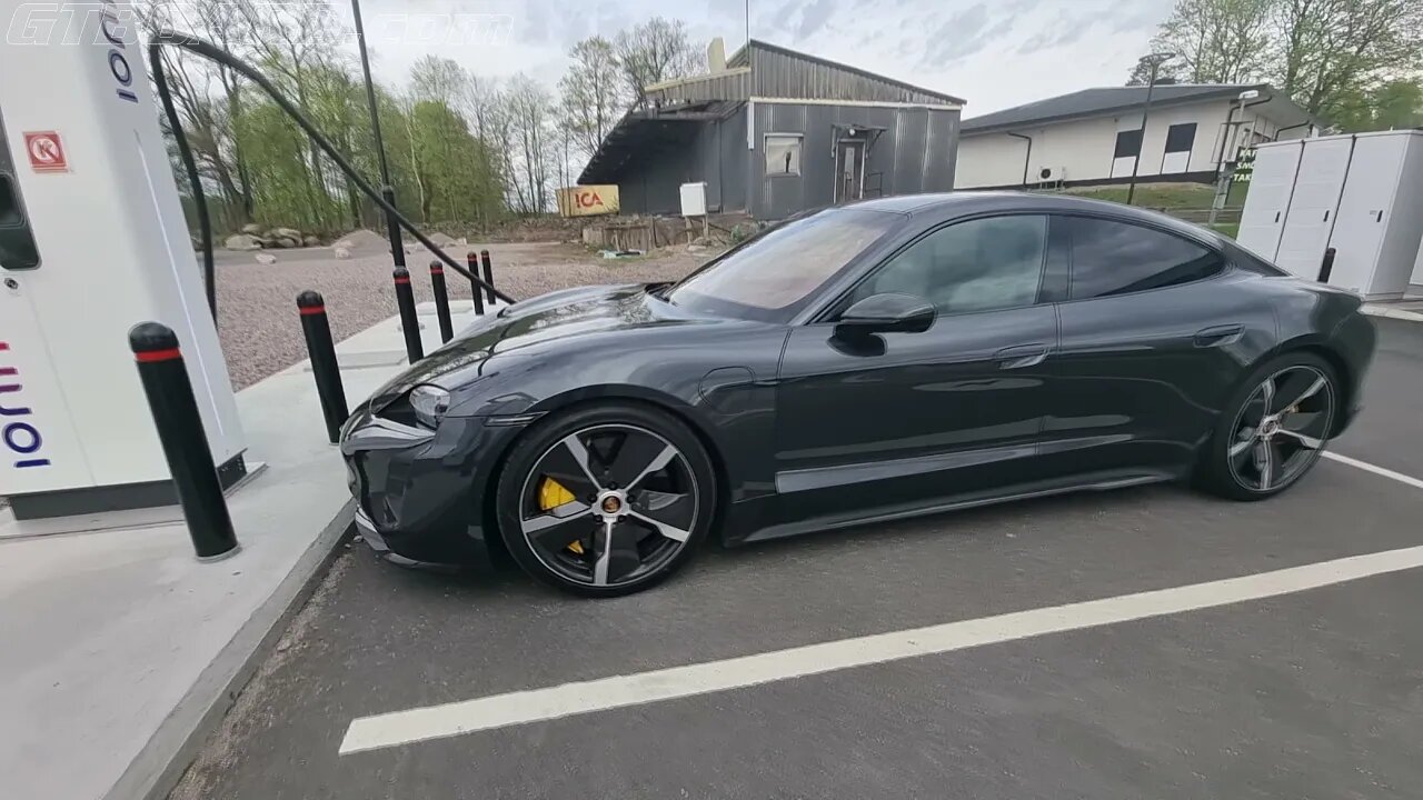 🔋⚡Second time FAST CHARGING the Porsche Taycan Turbo S [4k 60p]🔋⚡ [4k 60p]