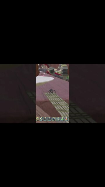 Grounded. This Ant Cant Make Up Its Mind #shorts